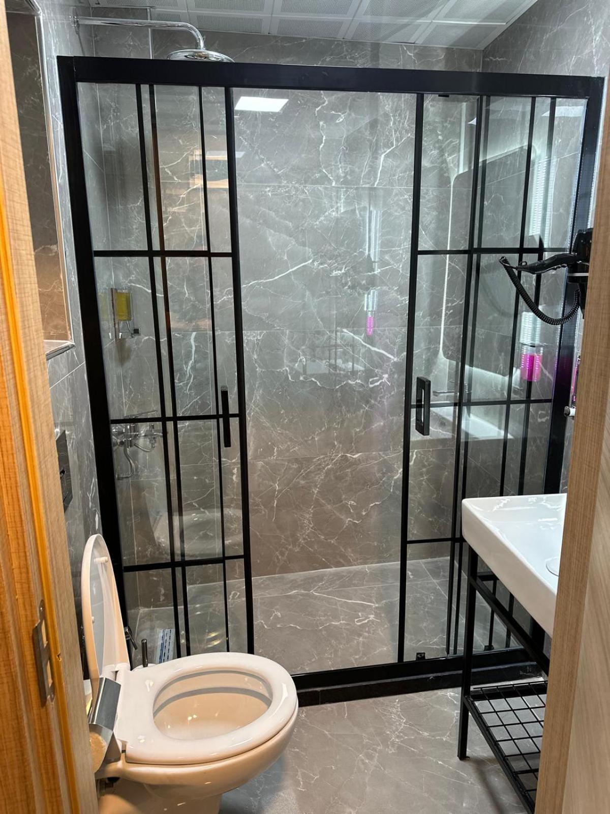 איסטמבול Grand Fm Hotel מראה חיצוני תמונה