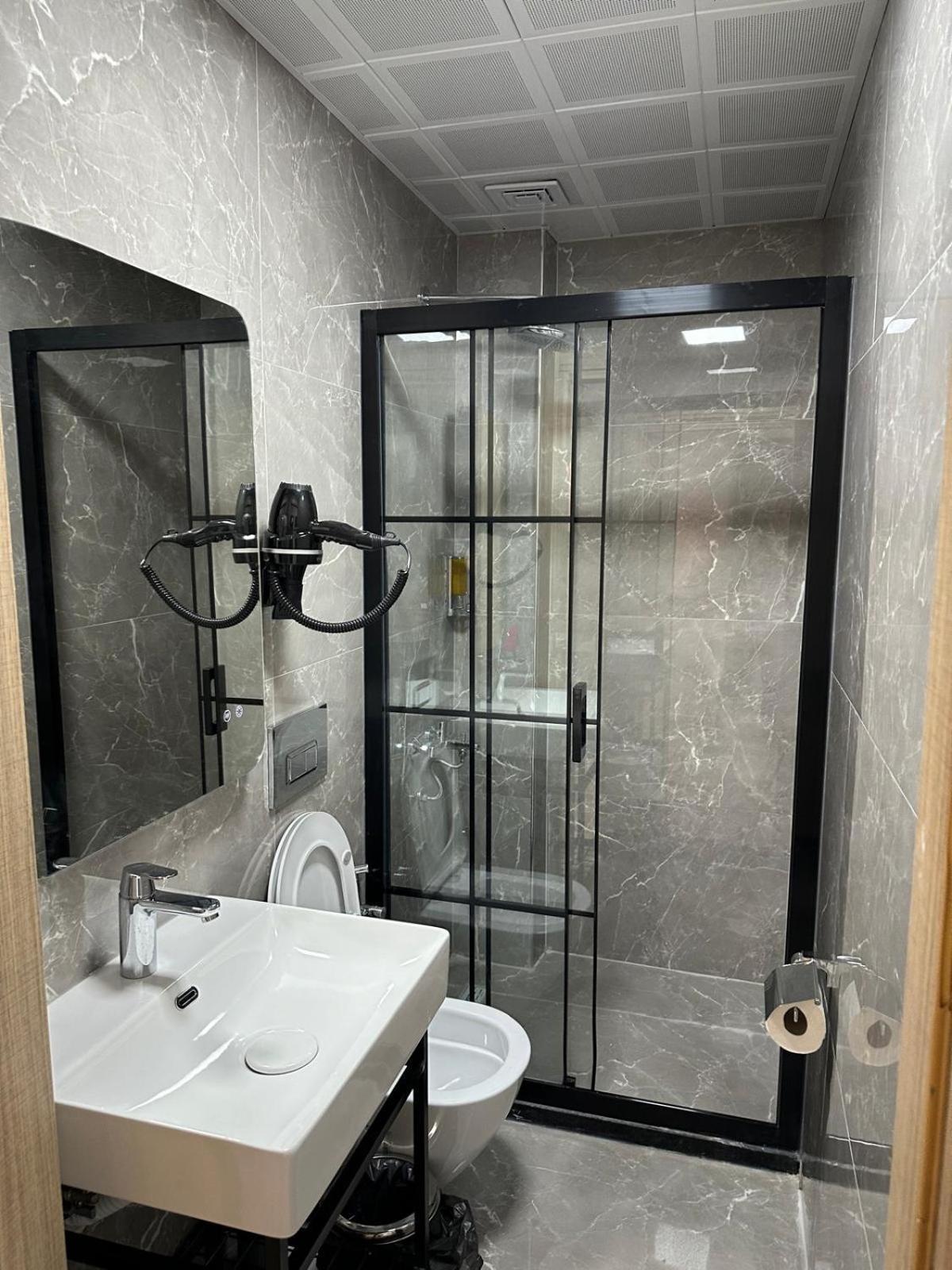 איסטמבול Grand Fm Hotel מראה חיצוני תמונה